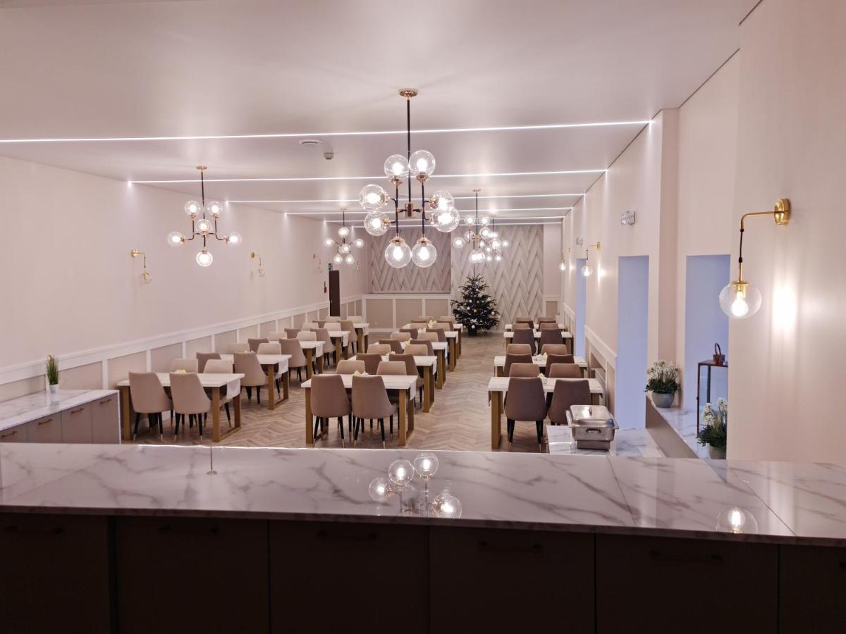 Hotel Krysztal Swieradow-Zdroj Exterior photo