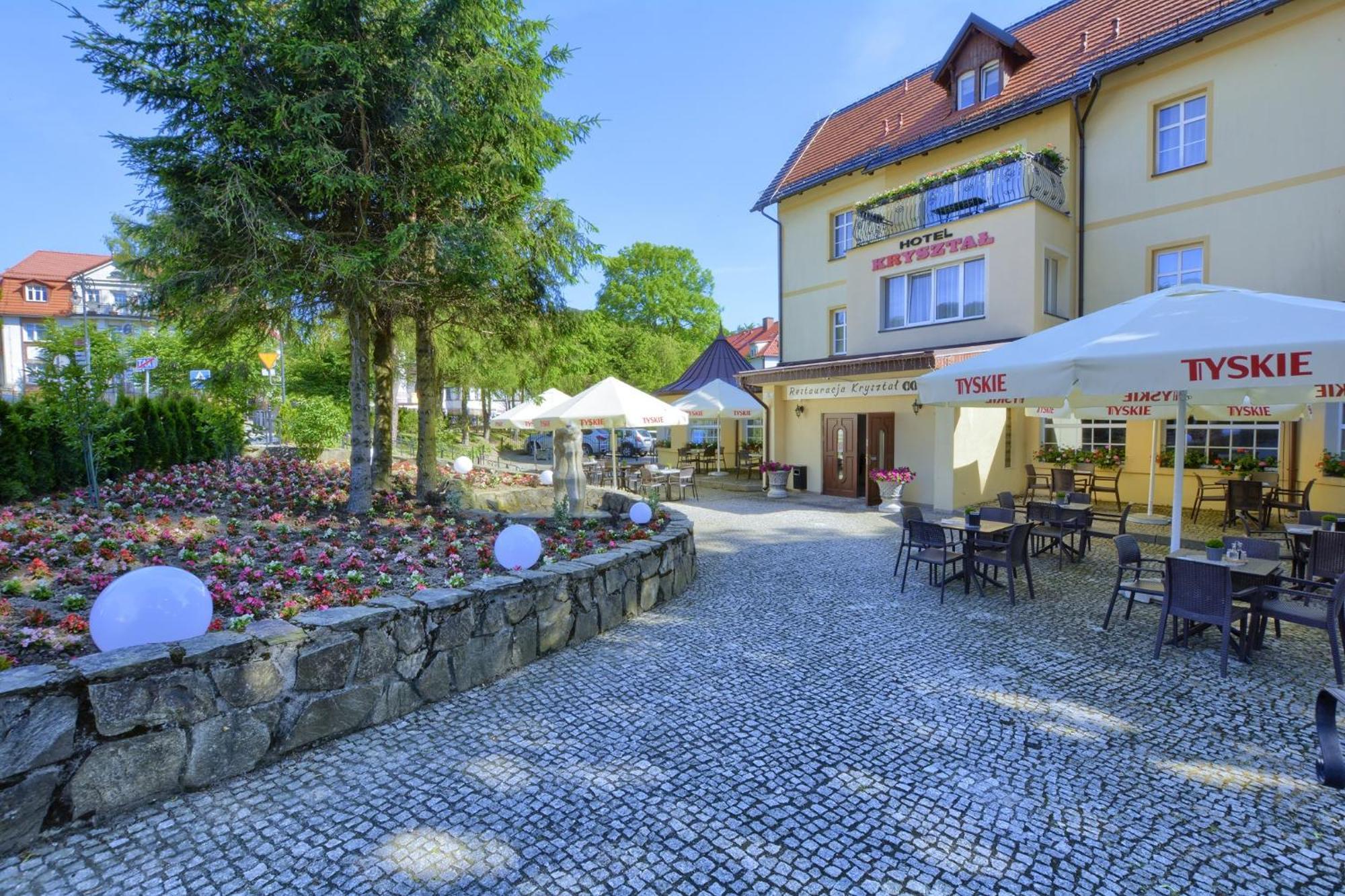 Hotel Krysztal Swieradow-Zdroj Exterior photo
